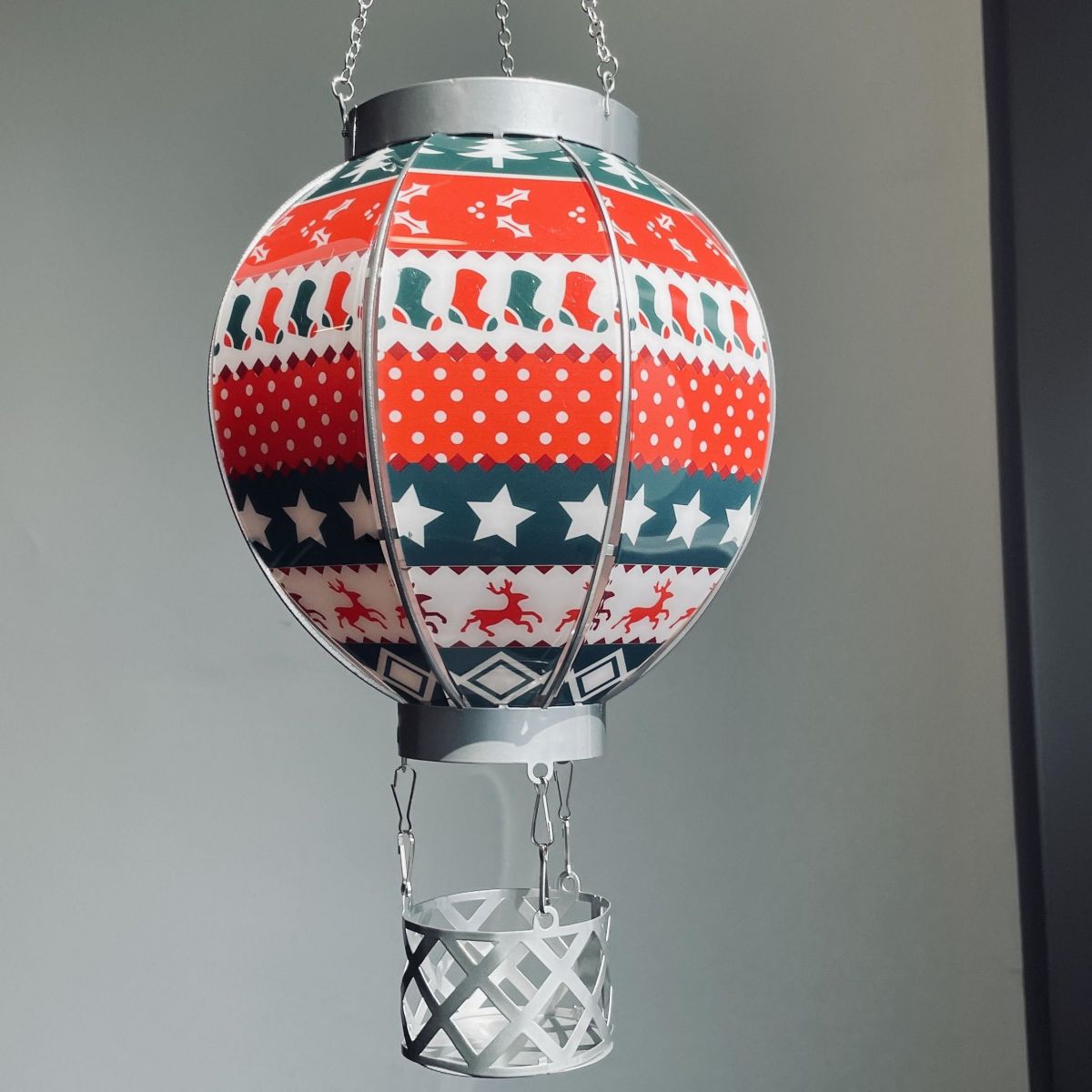 18-inch Christmas Hot Air Balloon Solar Lantern