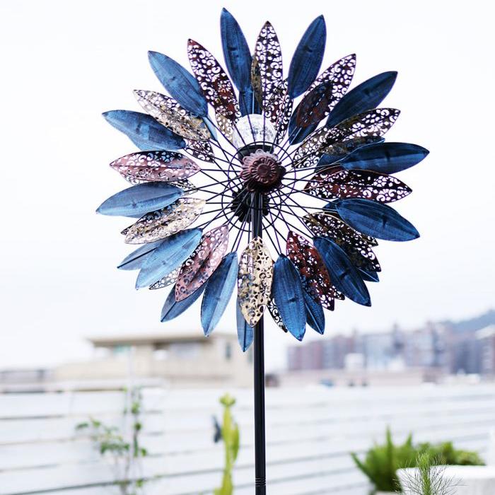 Leaf Windmill with Color Changing Solar LED Lights