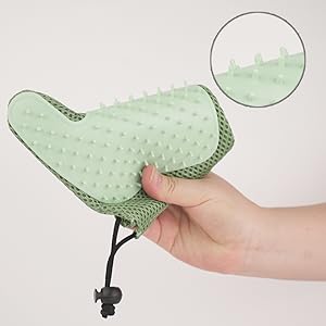 cat massaging glove
