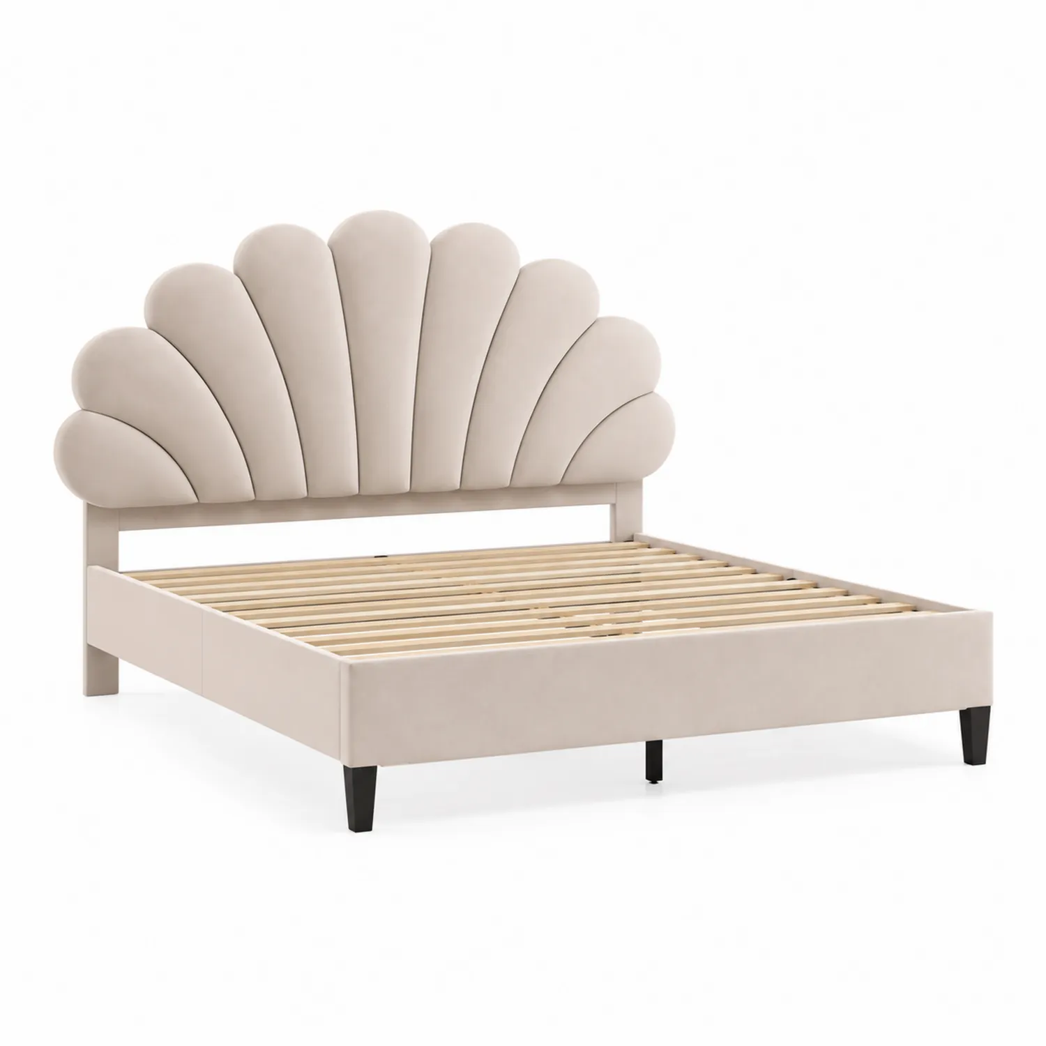 Cama tapizada con cabecero en forma de concha de madera y terciopelo Beige-Fjordlivingco