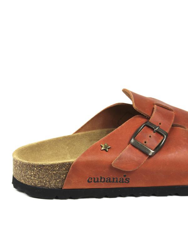 Maria-Closed Sandal in Orange Leather