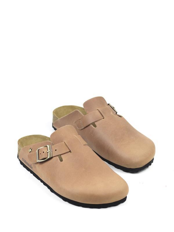 Maria-Closed Sandal in Camel Leather