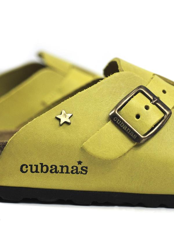 Maria-Closed Sandal in Yellow Leather