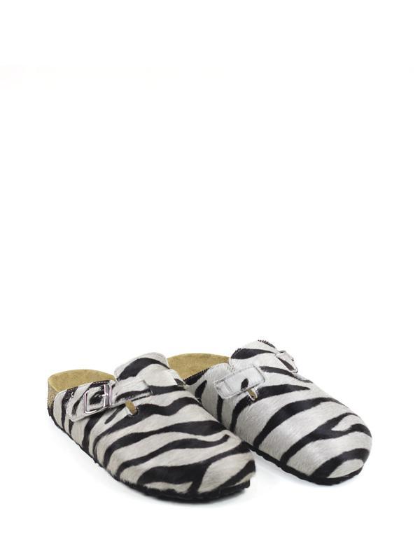 Maria-Closed Sandal in White Animal Print