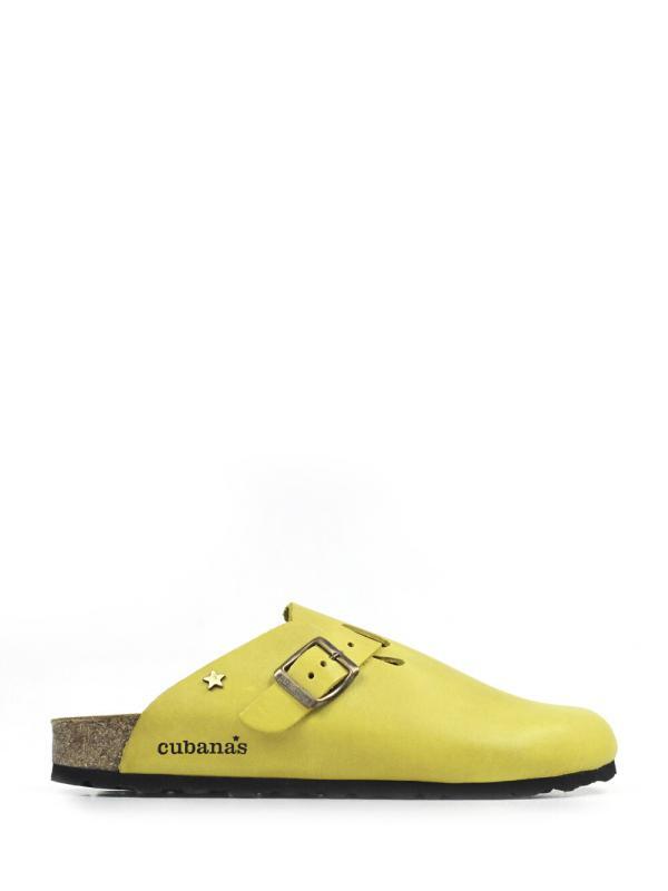 Maria-Closed Sandal in Yellow Leather