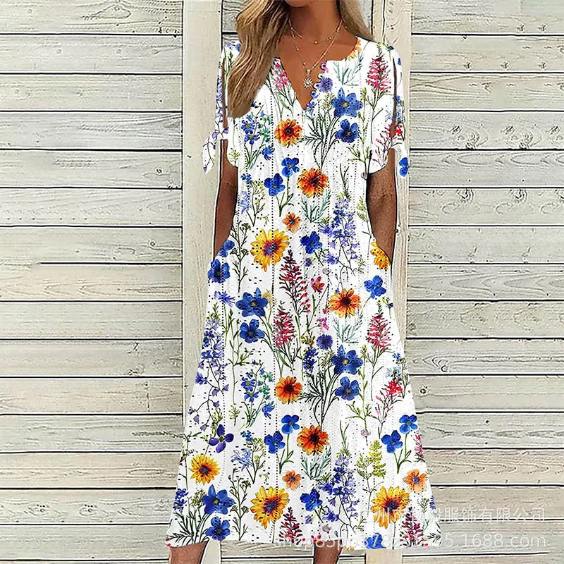 👗✨ Vintage ruha virágmintával, térdig érő, V-nyakkal, húzózsinóros ujjakkal és zsebekkel