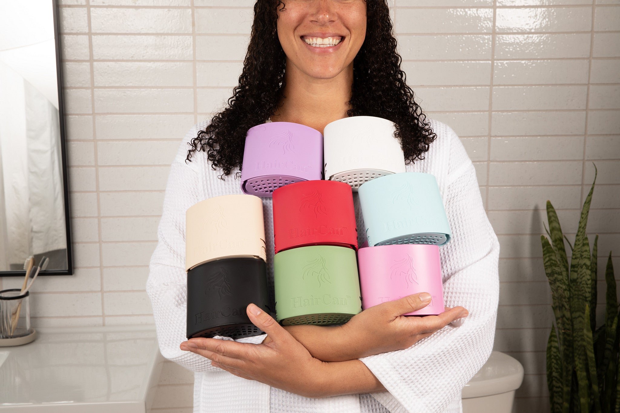 HairCan™ – The Chic Hair Storage Solution