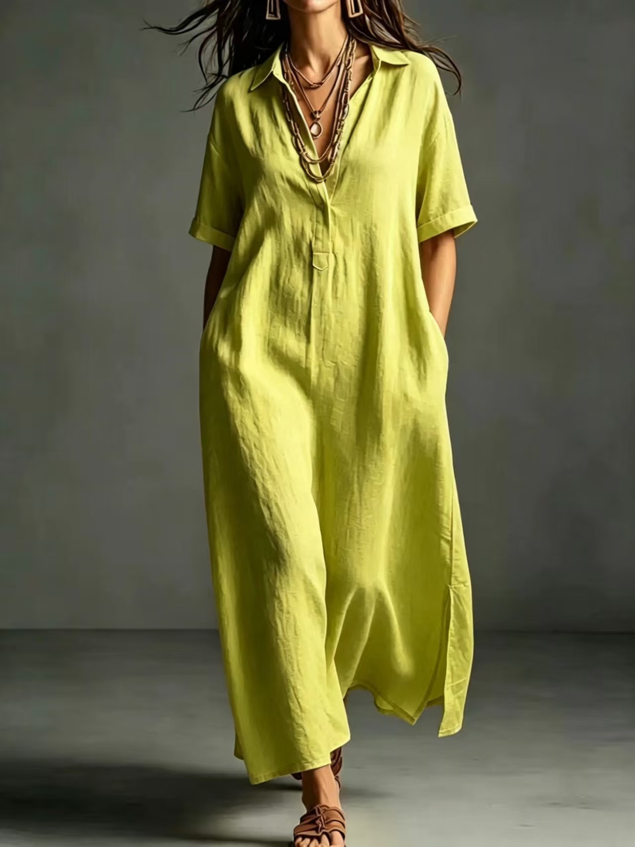 Premium Maxikleid mit V-Ausschnitt und Taschen