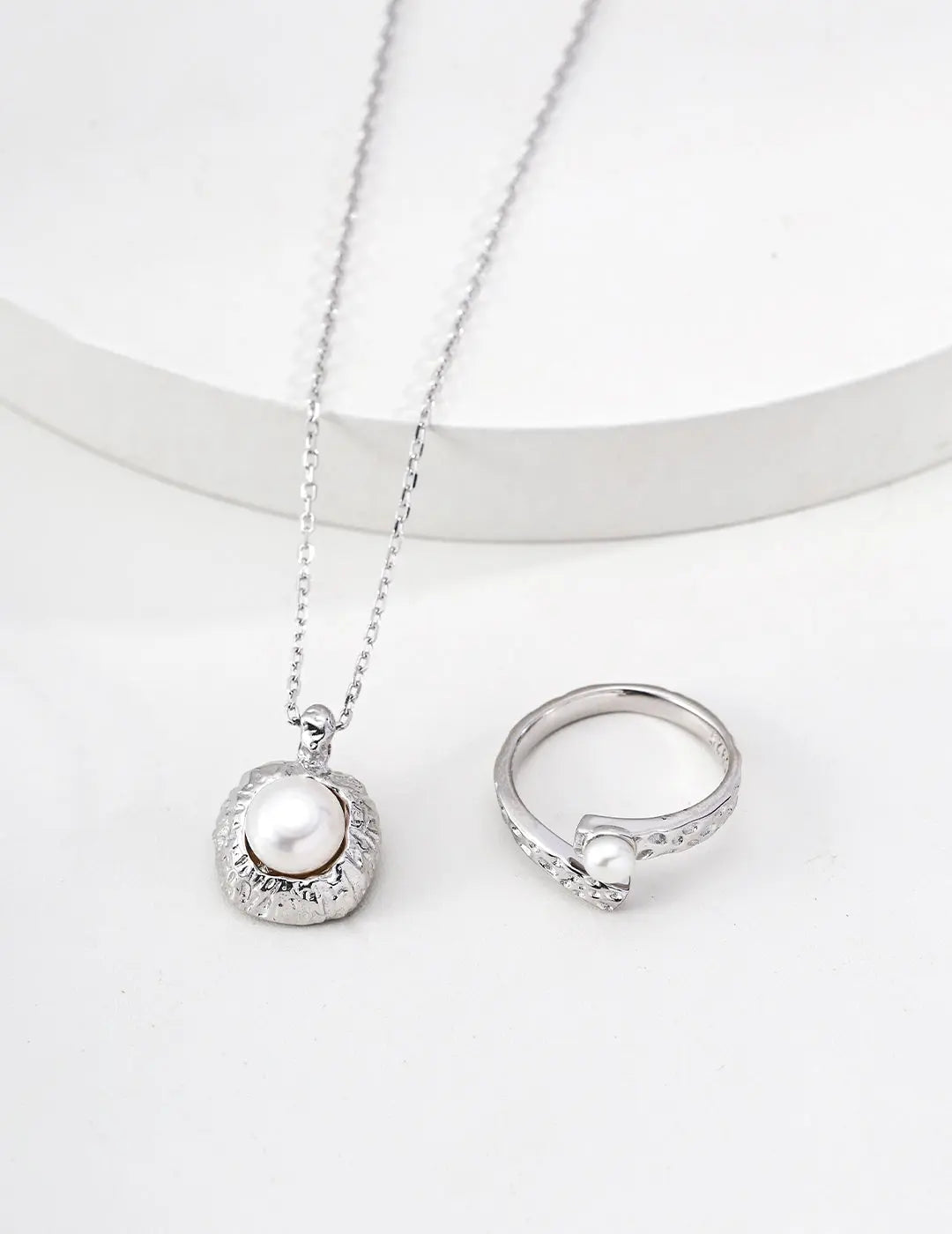 Freshwater Pearl Hammered Halo Pendant 925 Silver Necklace Vintage Gold 40cm Irregular Beauty Pearl