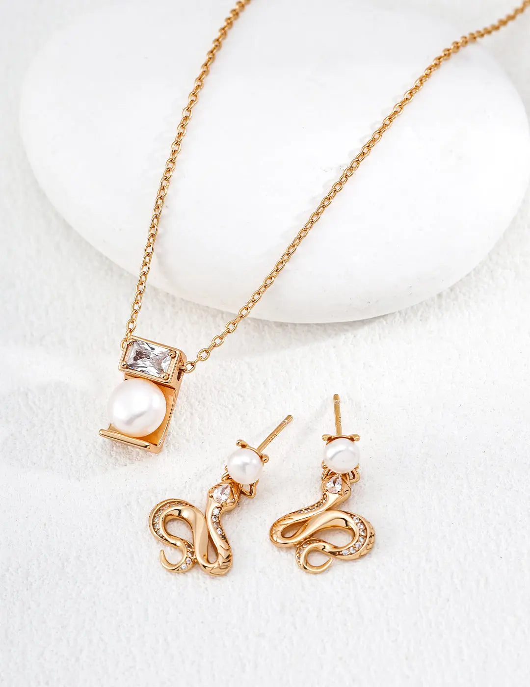 Freshwater Pearl CZ Square Cube Pendant 925 Silver Necklace Vintage Gold 40cm Irregular Beauty Pearl