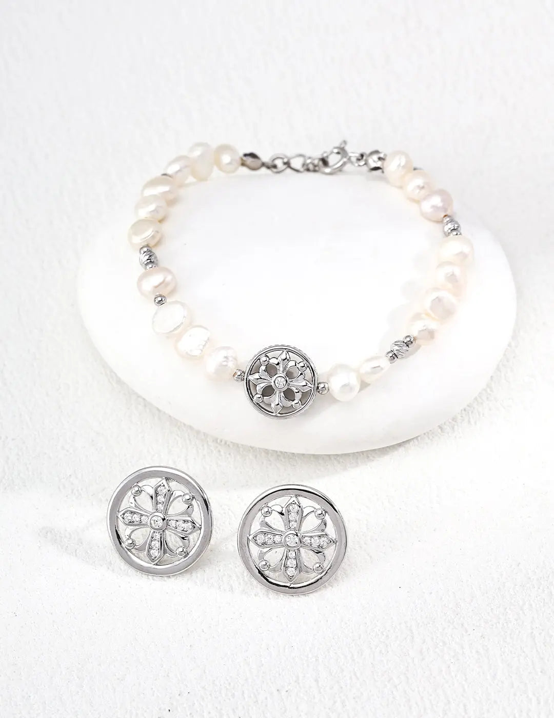 Freshwater Pearl & Zirconia Filigree Medallion 925 Silver Bracelet Gold 16cm Irregular Beauty Pearl