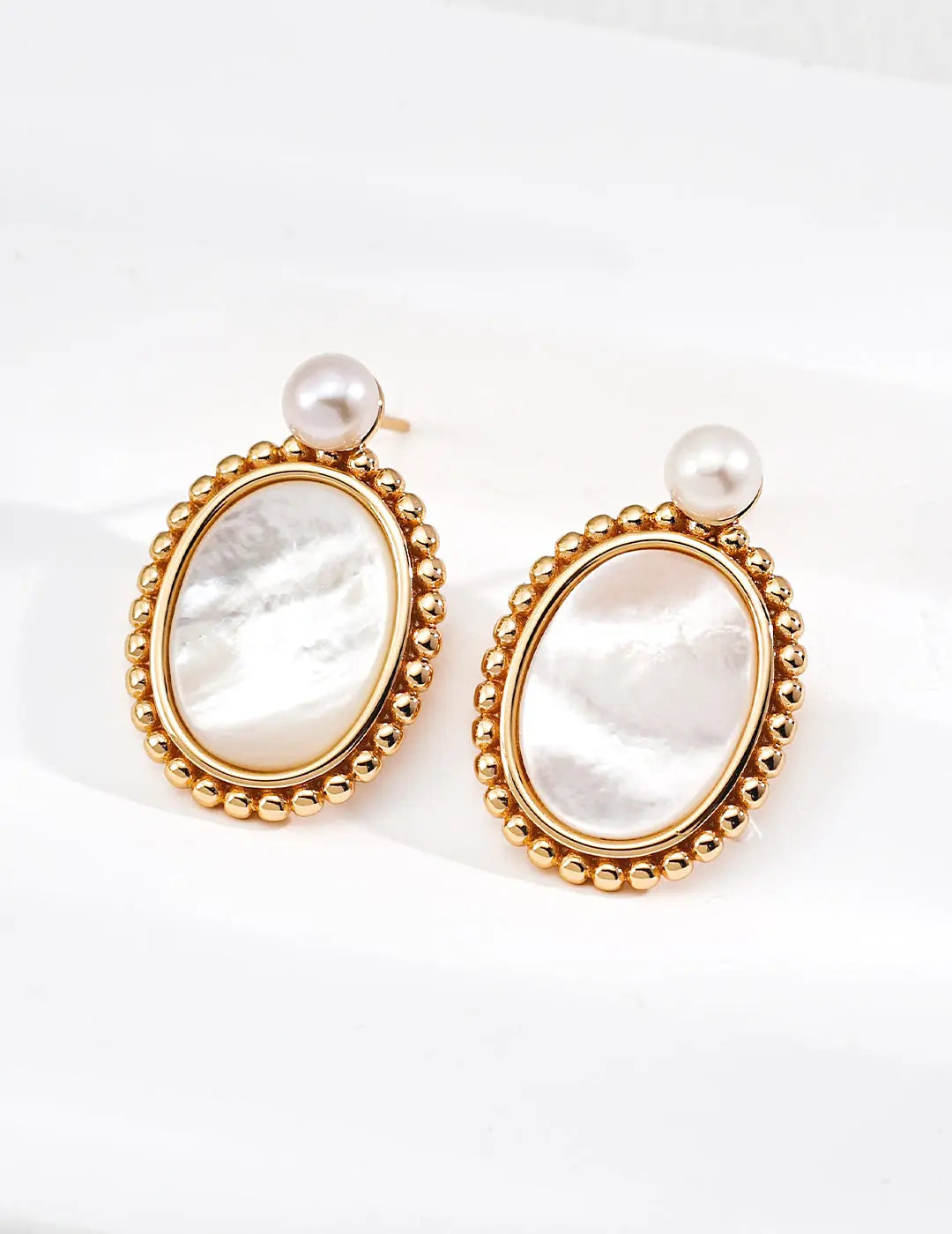S925 Silver Mother of Pearl Freshwater Pearl Stud Earrings Vintage Irregular Beauty Pearl