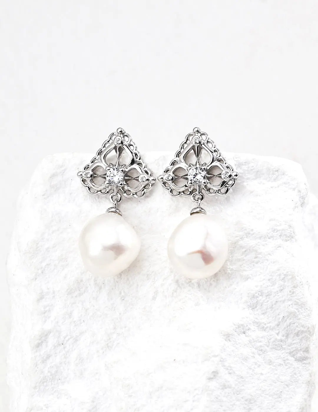 S925 Silver Filigree CZ Natural Pearl Drop Earrings Vintage Gold Irregular Beauty Pearl