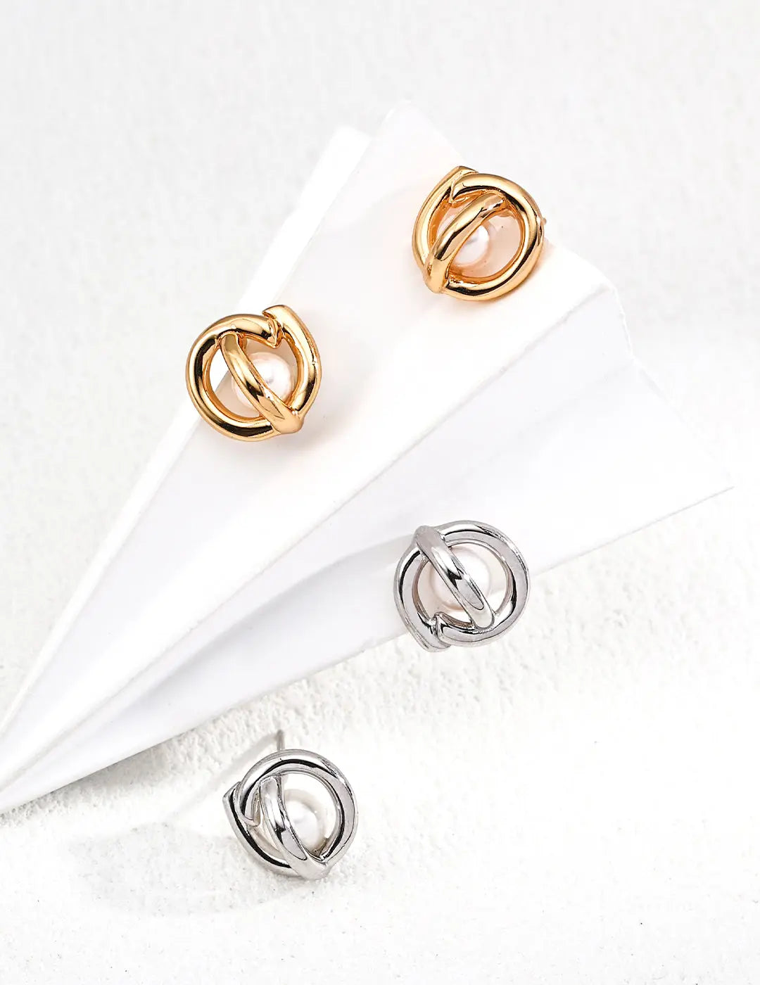 S925 Silver Interlocked Ring Natural Pearl Stud Earrings Vintage Gold Irregular Beauty Pearl