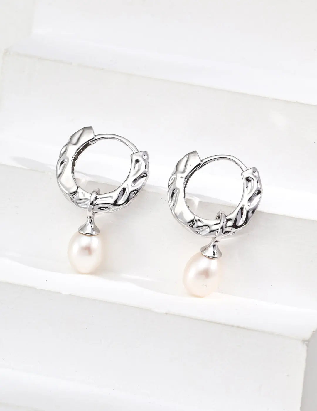 Gold Hammered Hoop Earrings Freshwater Pearl Drop 925 Silver 3cm Irregular Beauty Pearl