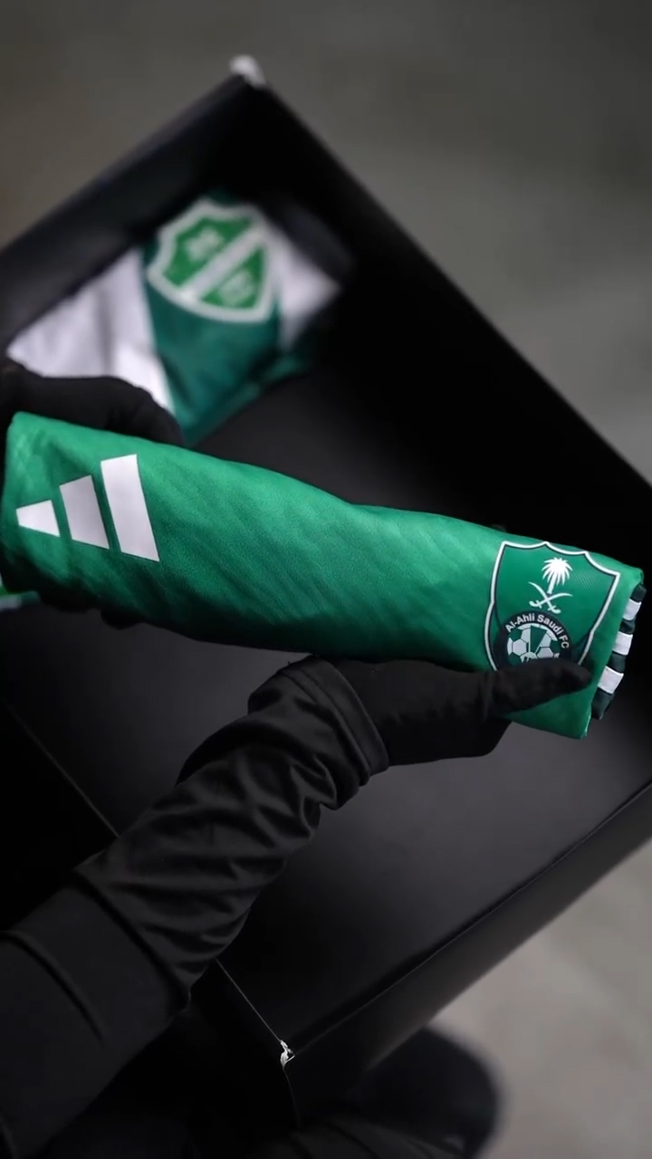 Al-Ahli Saudi Jersey Set – (5-Piece Set)