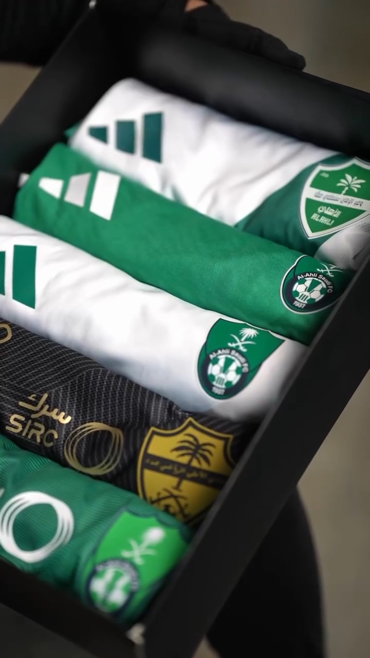 Al-Ahli Saudi Jersey Set – (5-Piece Set)