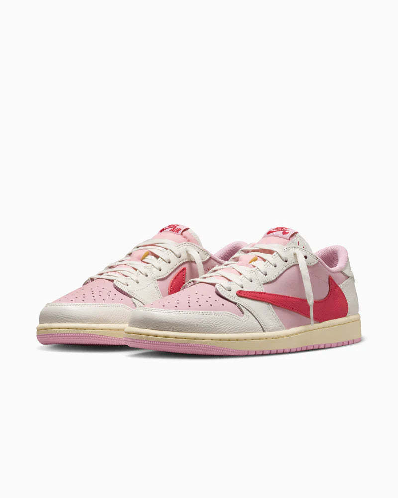 1 Retro Low OG SP Travis Scott Sail Tropical Pink