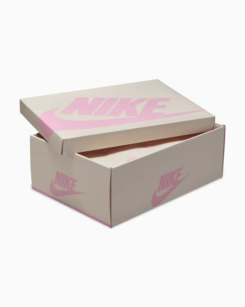 1 Retro Low OG SP Travis Scott Sail Tropical Pink