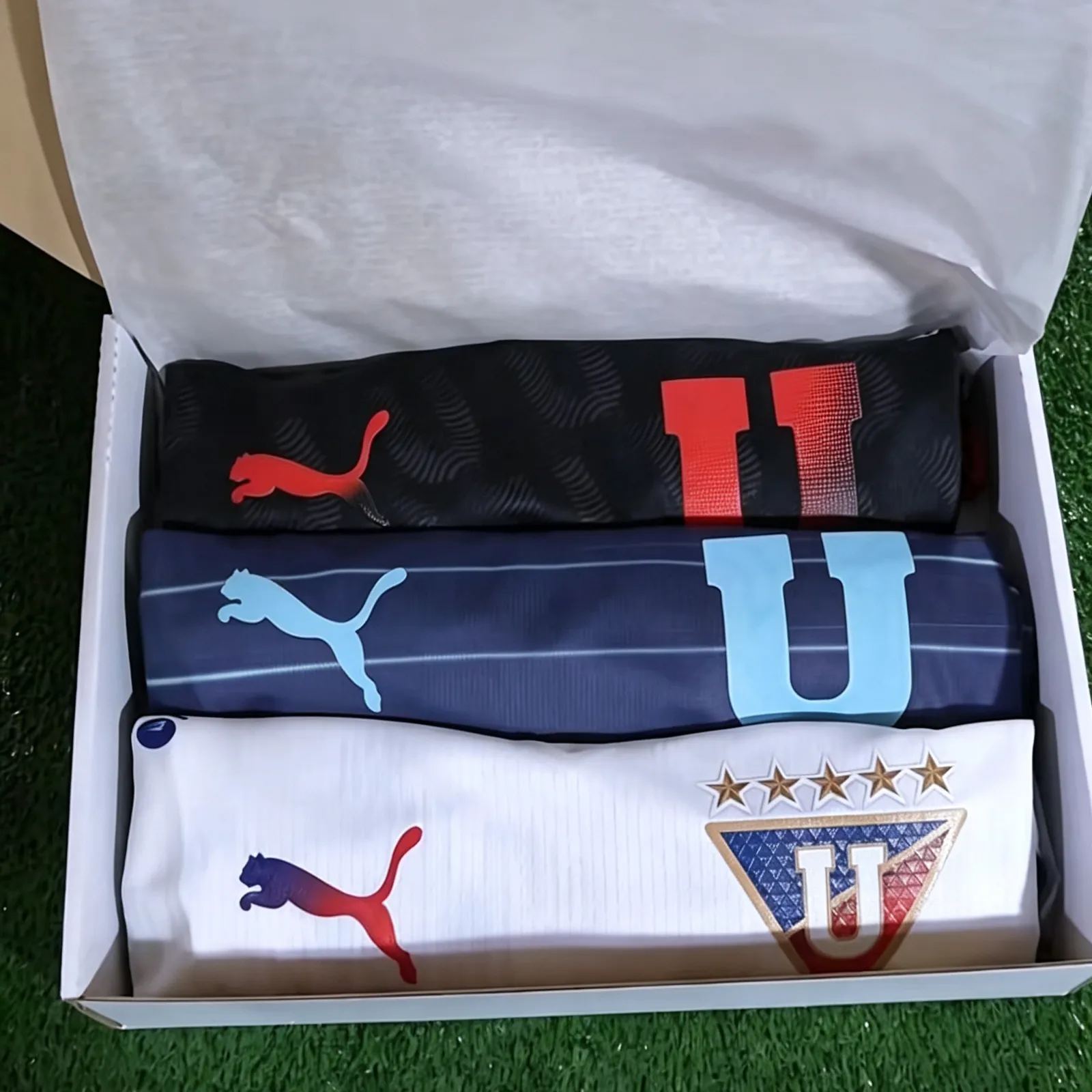 Ecuador National Team Jersey Set Gift Box(3-Piece)