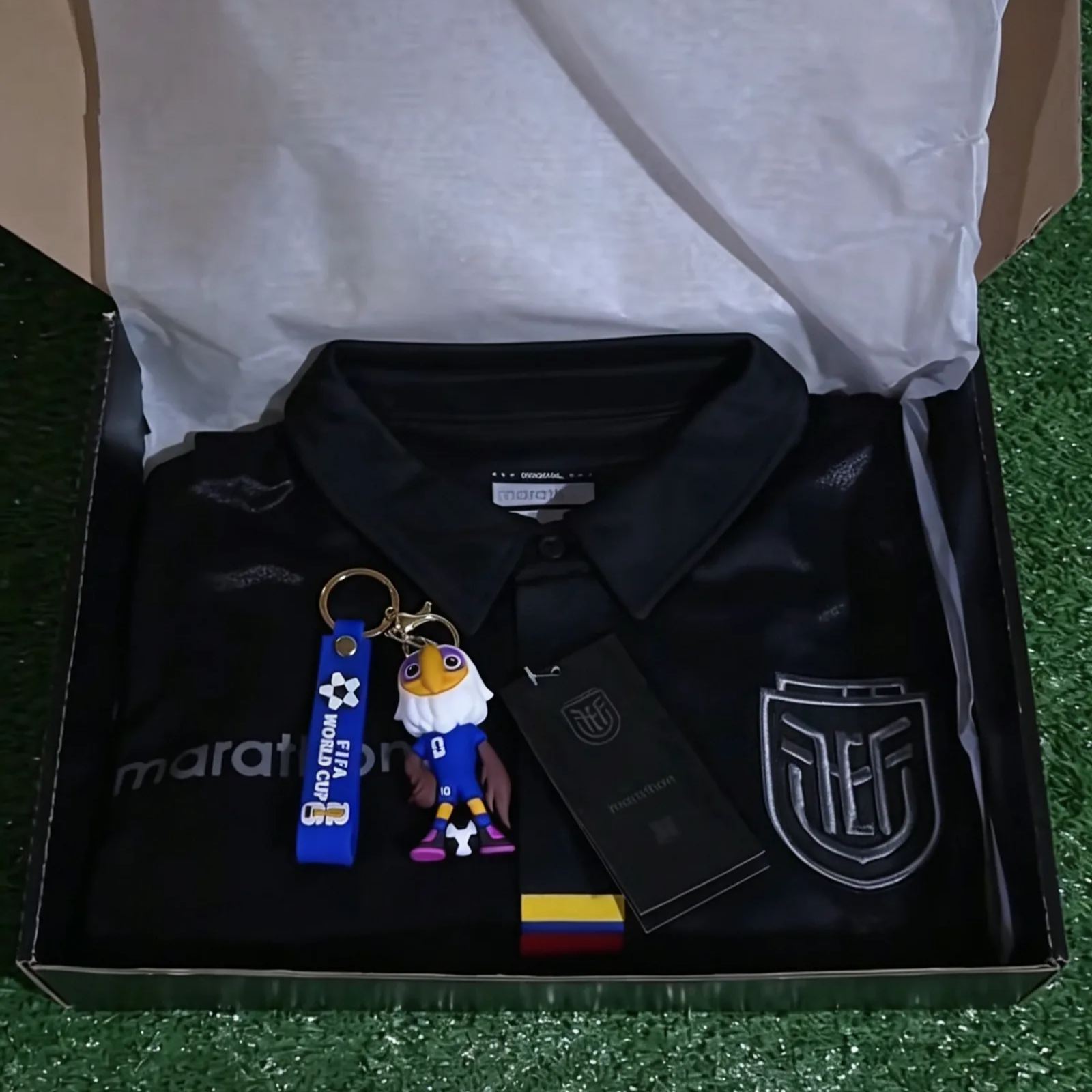 Ecuador Black Special Edition Jersey Gift Box