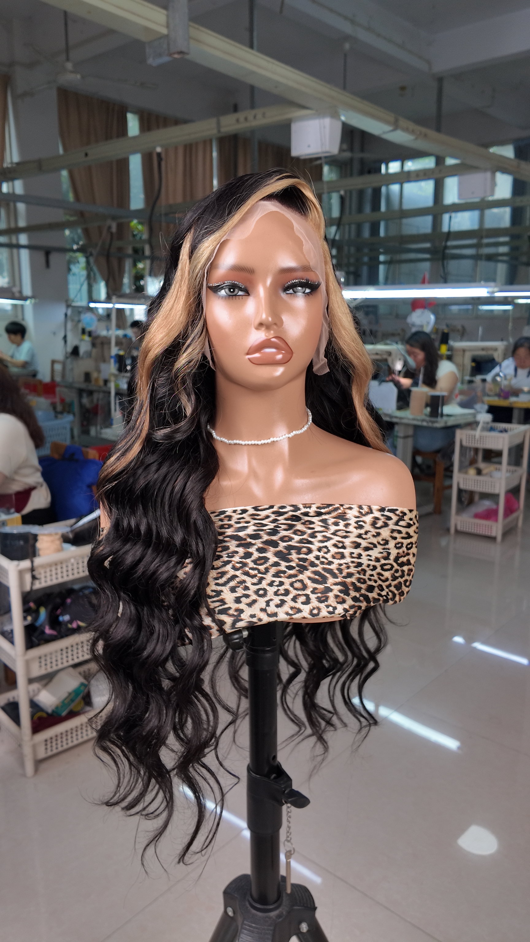 30 inches 13*4 Human Hair Lace Front Wig Black with Blonde Streak Body Wave Wig | Glueless Ready-to-Wear Style (329g)