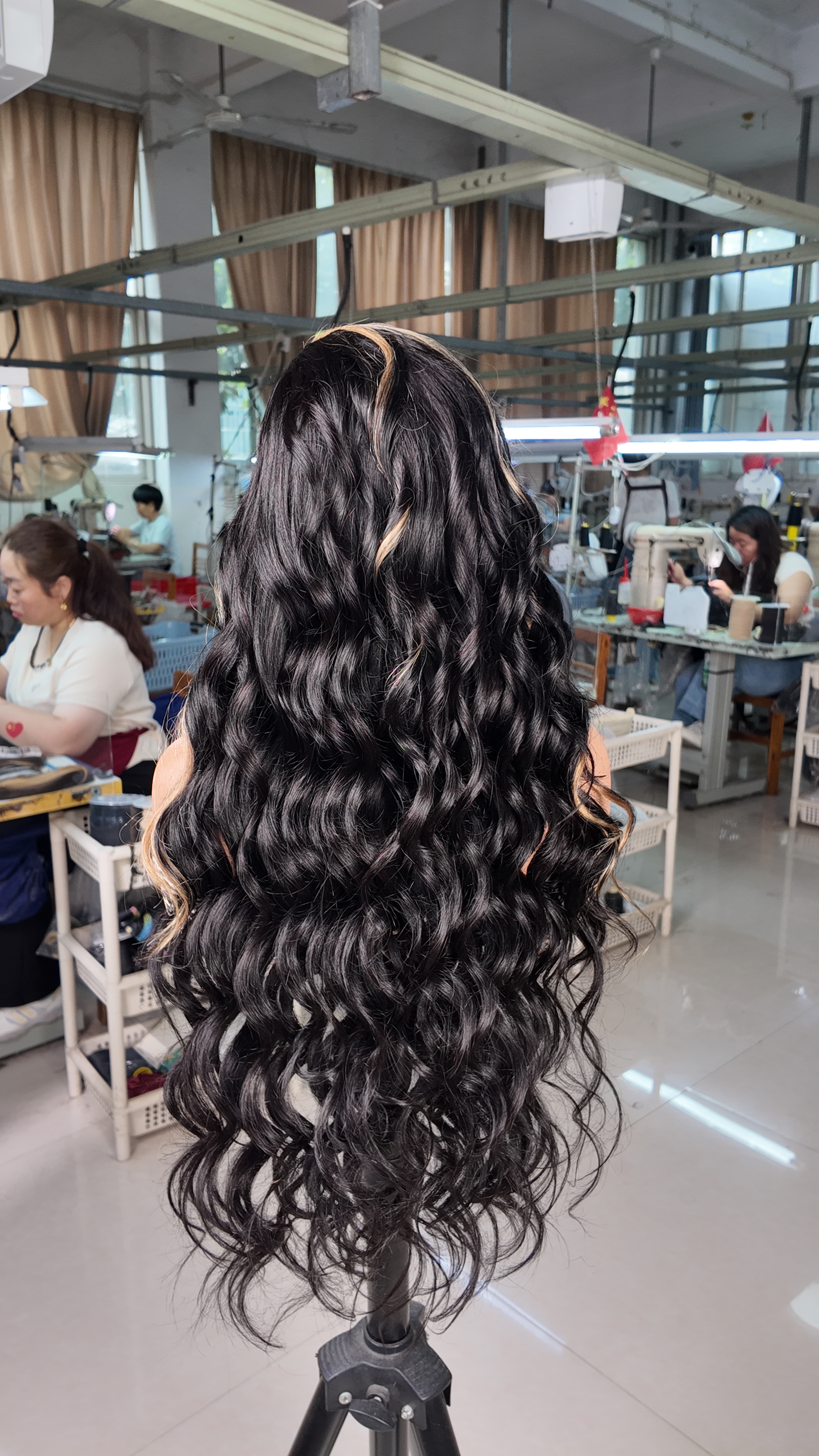 30 inches 13*4 Human Hair Lace Front Wig Black with Blonde Streak Body Wave Wig | Glueless Ready-to-Wear Style (329g)