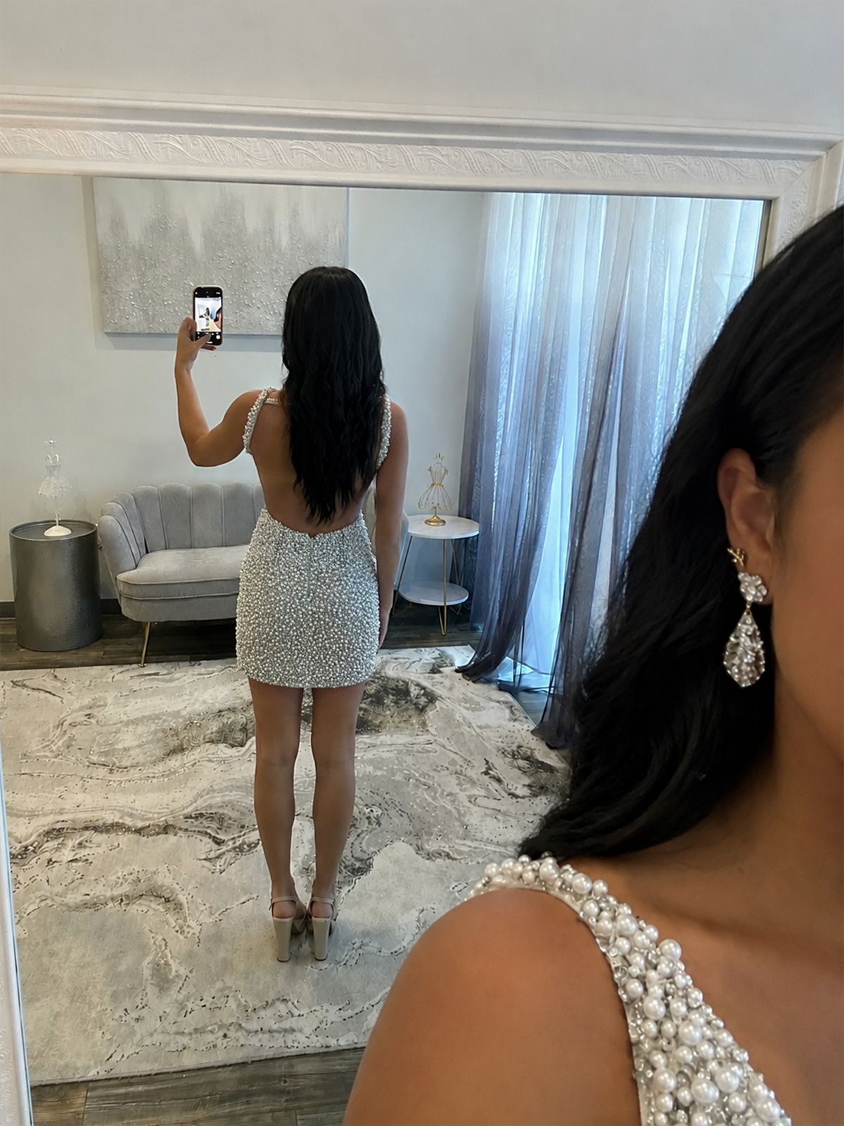 Sparkly Sequin Homecoming Dresses for Teens Short Tight Beaded Prom Dress Mini V Neck Cocktail Party Gown