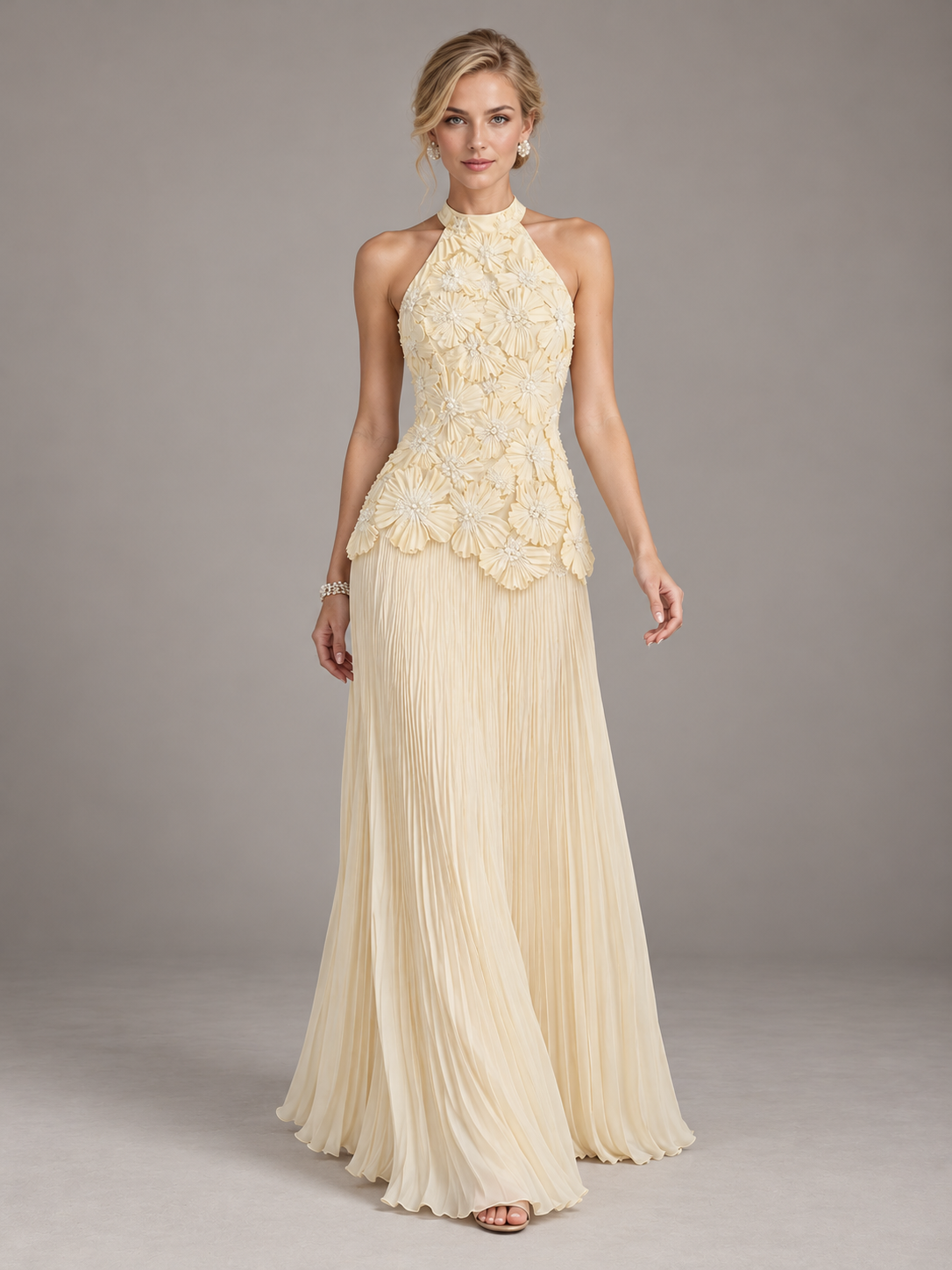 Halter Chiffon A Line Sleeveless Formal Dresses with 3D Flowers Applique & Pleated