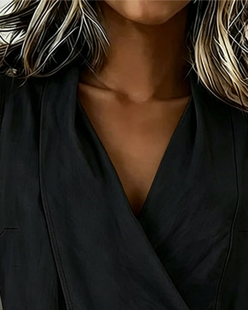 Viv | Elegant Bow Detail Top