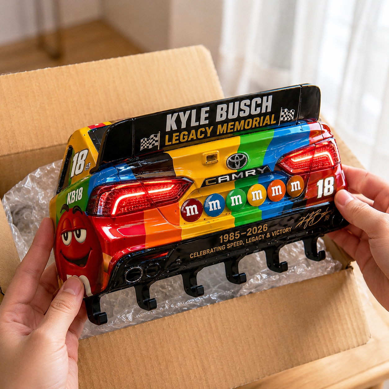 Kyle Busch #18 M&M's Legacy Memorial Racing Key Holder