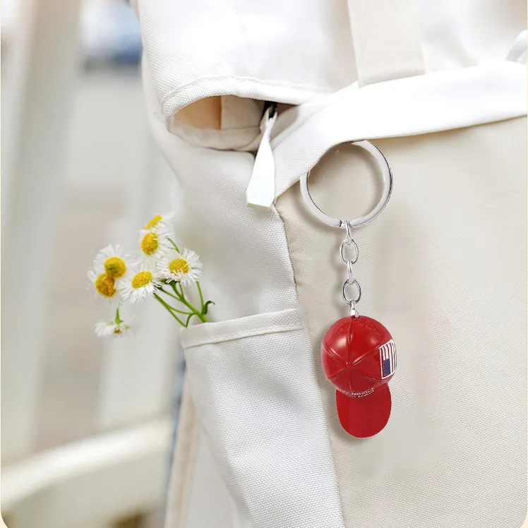 🔥"Make America Great Again"🗽 - Red Hat Keychain