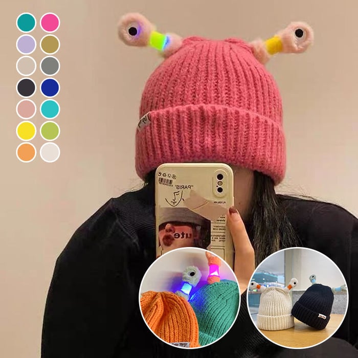 🎩Winter Parent-Child Cute Glowing Little Monster Knit Hat