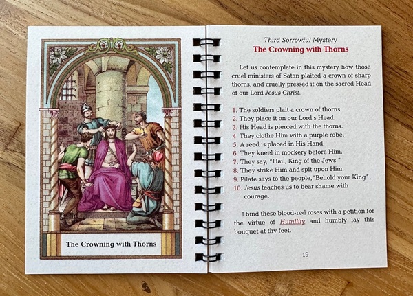 Traditional Rosary Meditation Booklet: 15 Mysteries, Prayers & Diagram