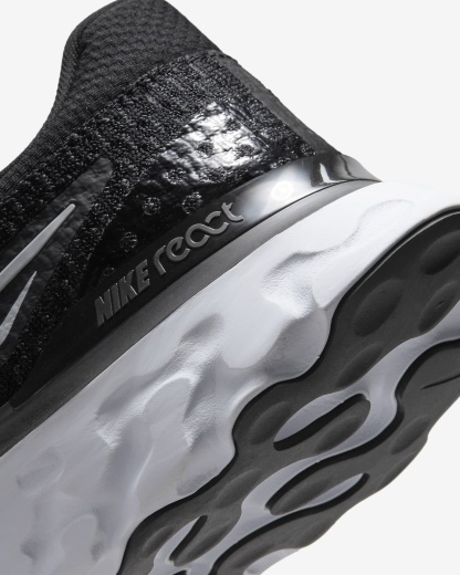 Men's Road Running Shoes