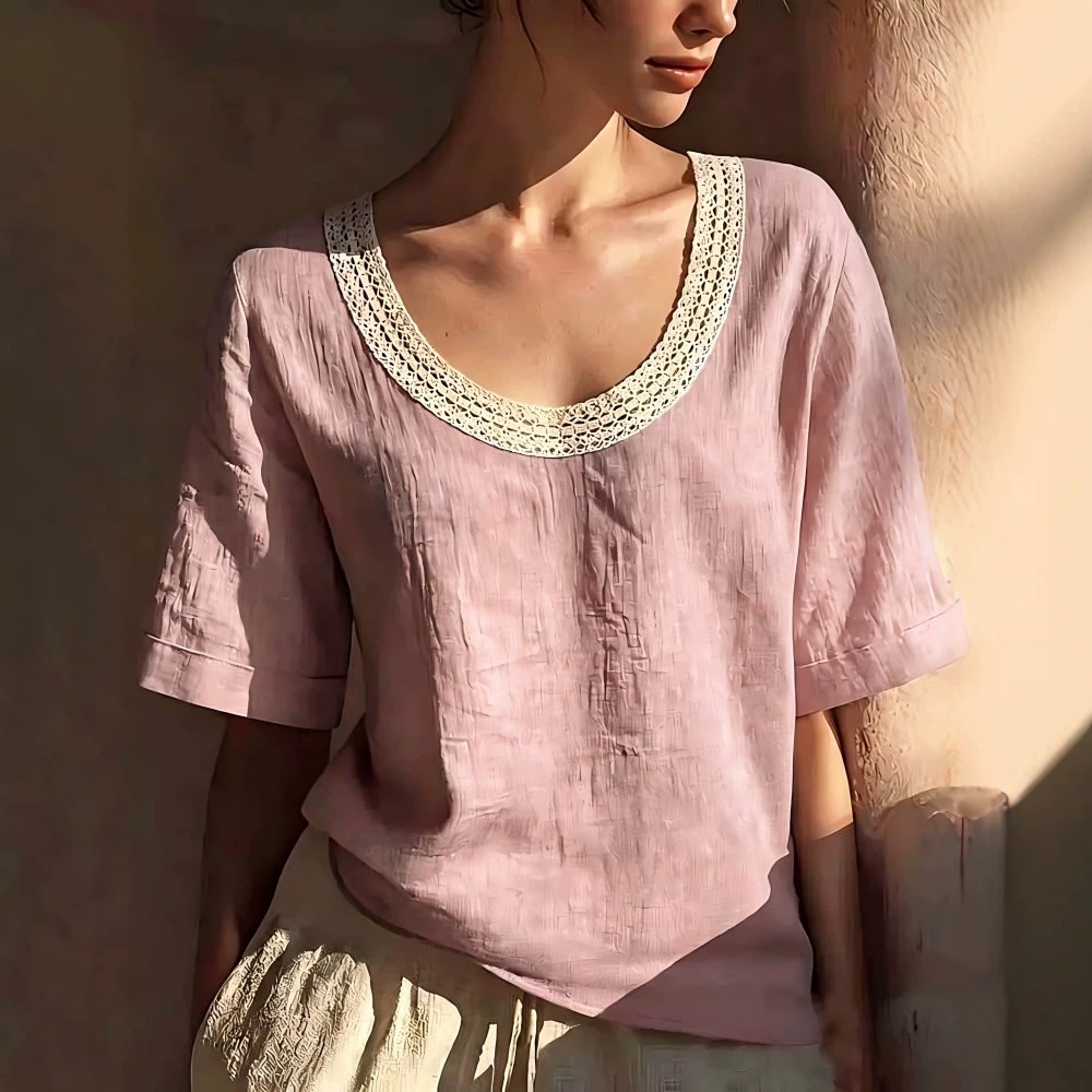 Vintage-style lace short-sleeve top with a U-neckline