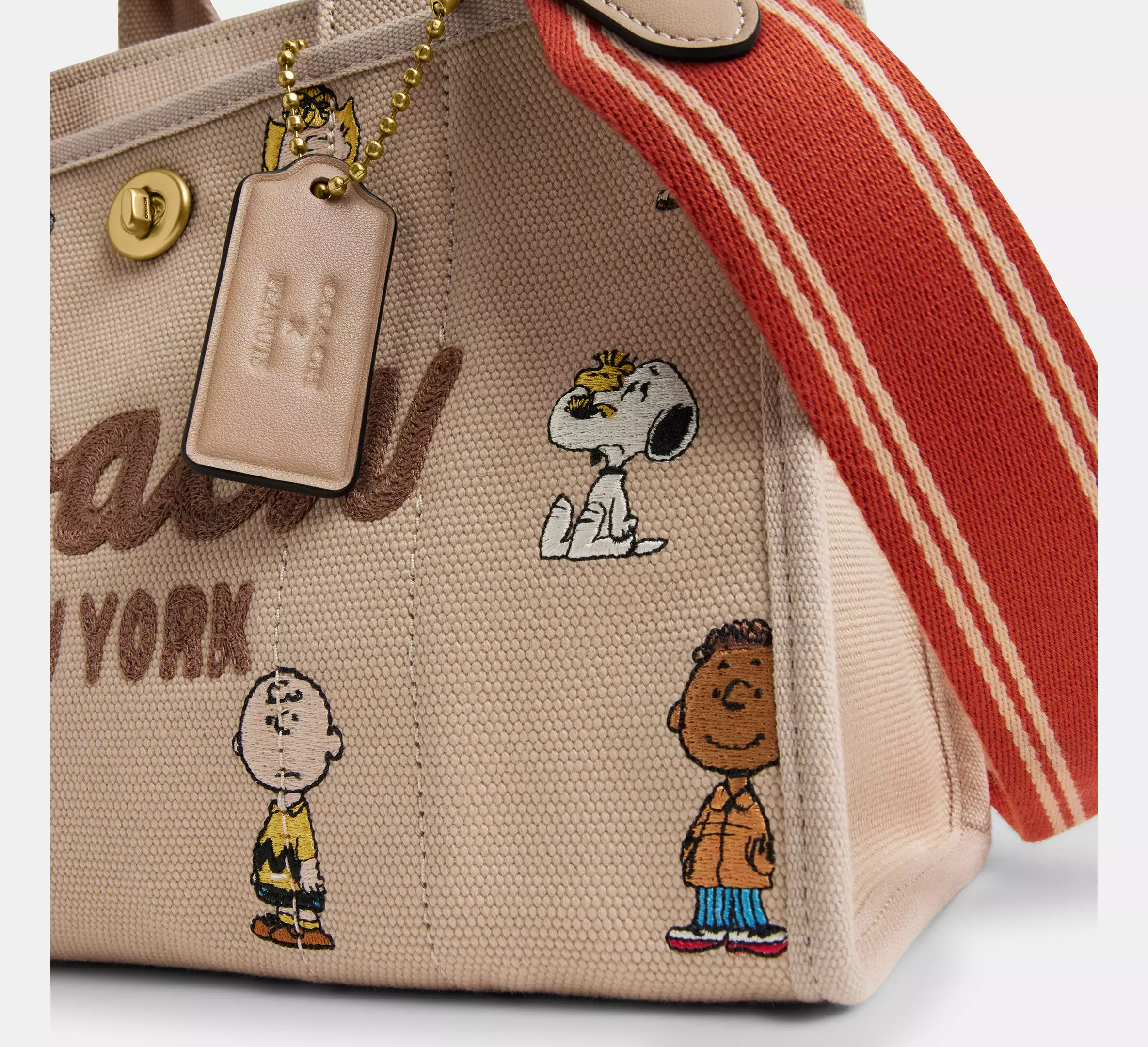 Coathtch X Peanuts Cargo Tote Bag 26