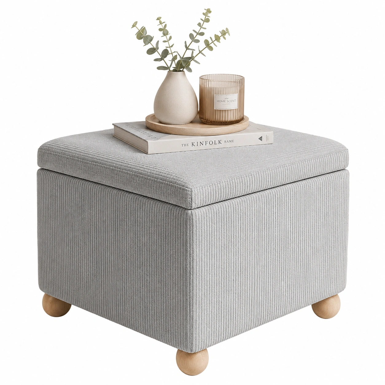 Puf cuadrado gris claro con textura acanalada y patas redondas-modveraliving