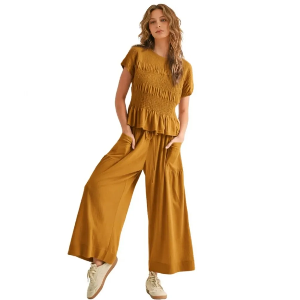 Women’s  2-Piece Smocked Top & Wide-Leg Pants Set
