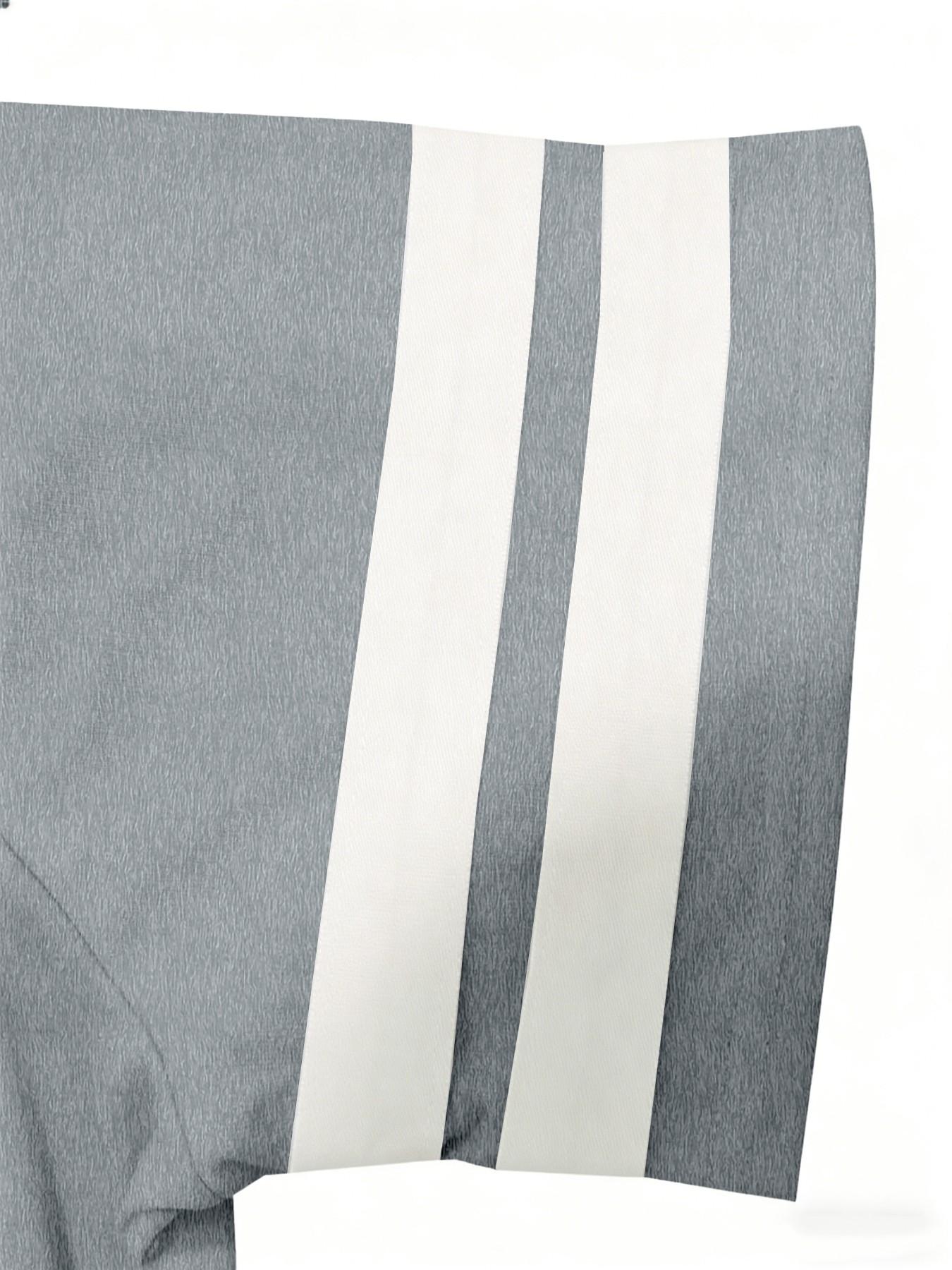 Plus Size Contrast Striped Print V Neck Tee, Casual Short Sleeve T-shirt for Summer, Women's Plus Clothing for Daily Wear, Everyday Cute Tops
