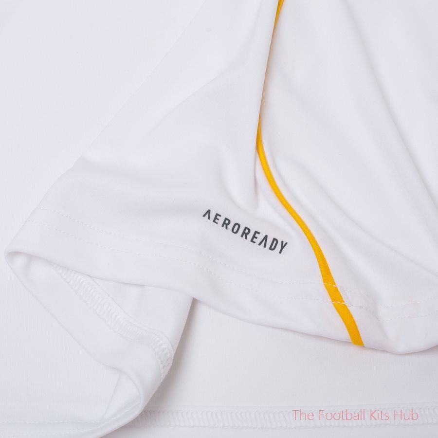 Real Madrid Home Shirt 2025/26 Women-unisoccer store