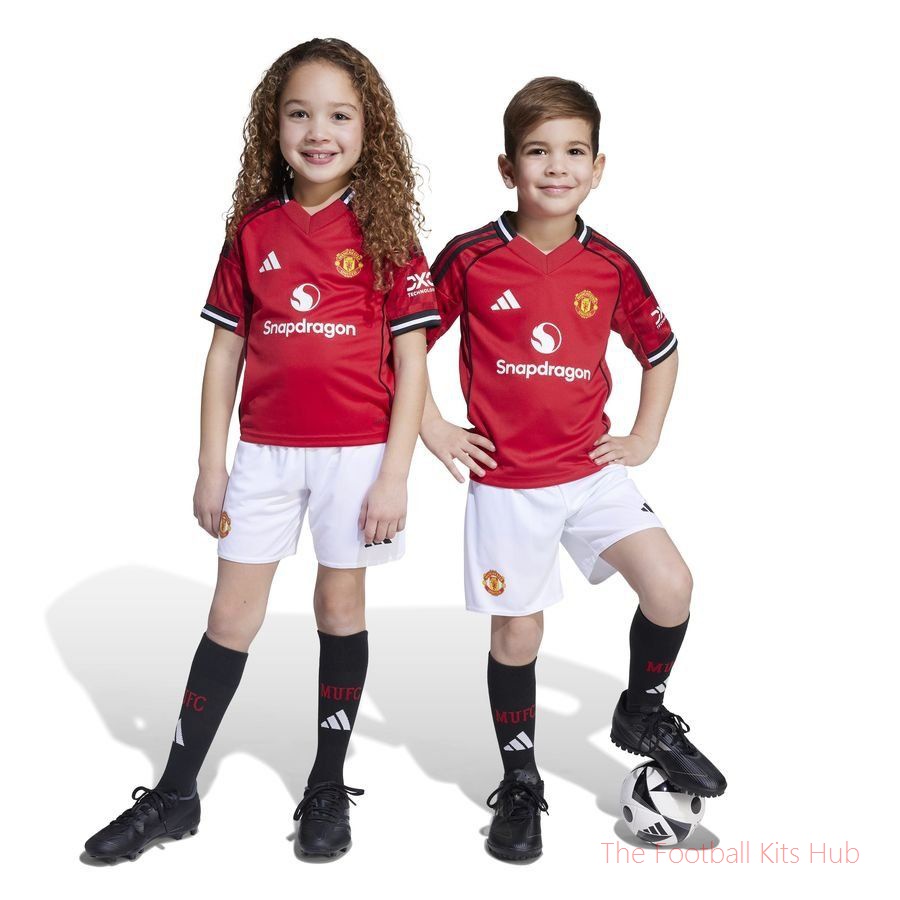 Manchester United Home Shirt 2025/26 Mini-Kit Kids-unisoccer store
