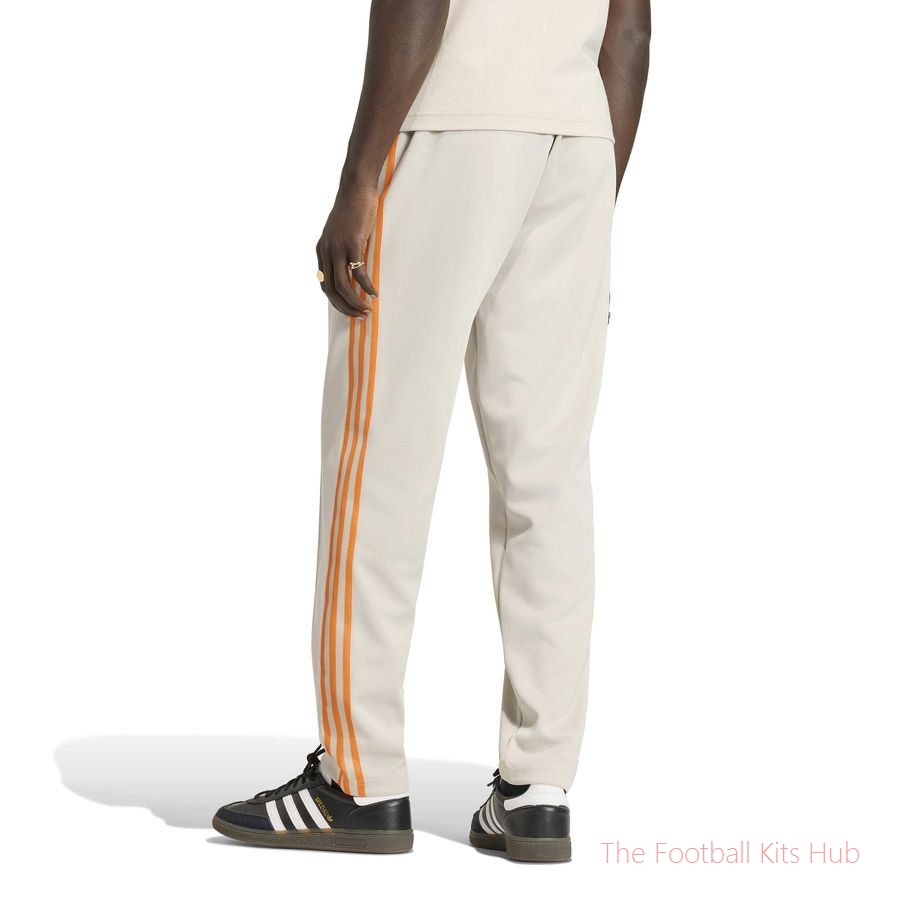 Bayern München Track Pants OG - Wonder Alumina/White/Orange-unisoccer store