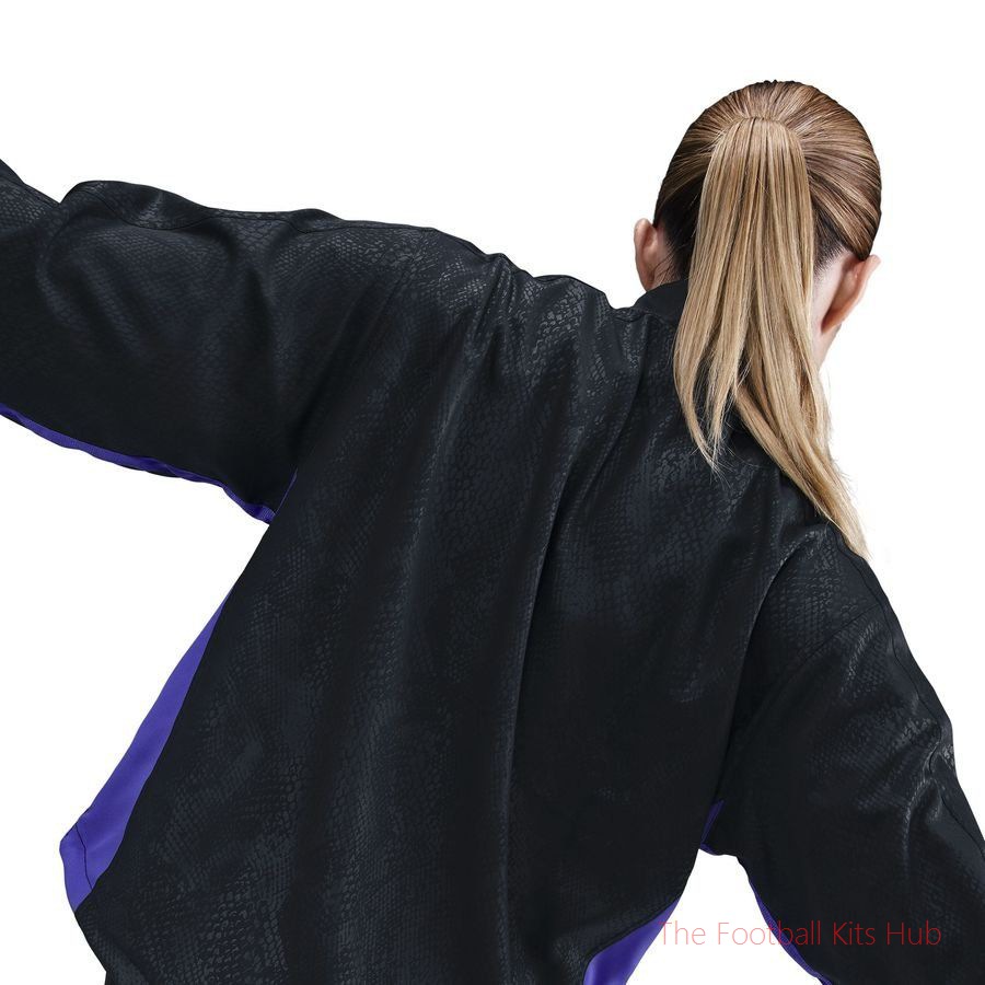 FCB W NK TRK JKT AW GX BLACK/PERSIAN VIOLET/PERSIAN VIOLET-unisoccer store