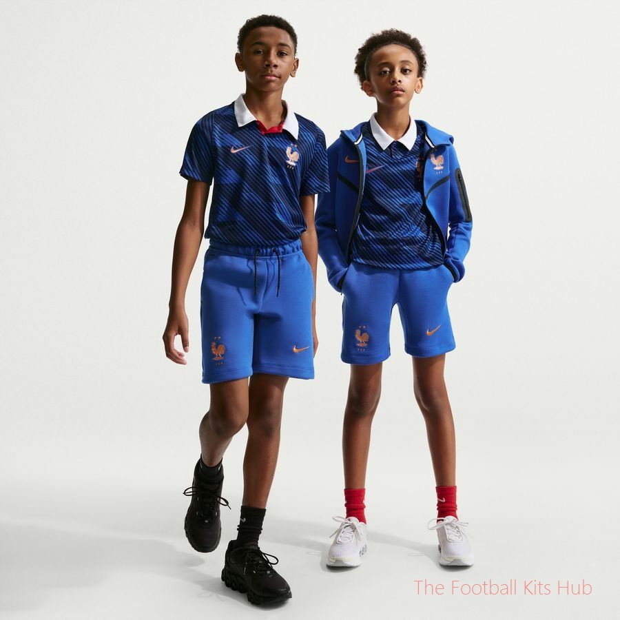 France Sweat Shorts NSW Tech Fleece World Cup 2026 - Game Royal/Metallic Copper Kids-unisoccer store