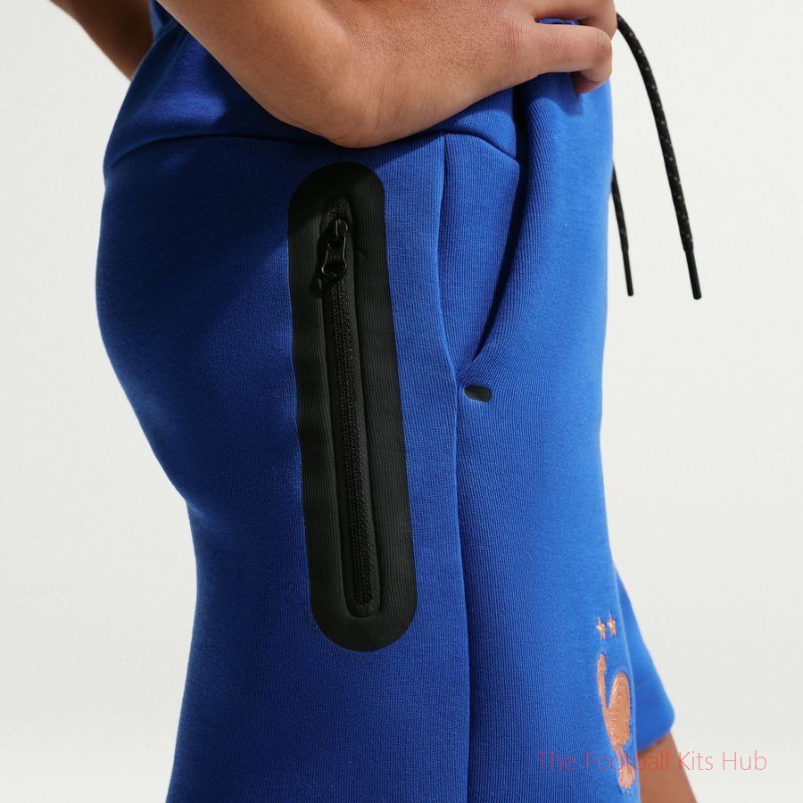 France Sweat Shorts NSW Tech Fleece World Cup 2026 - Game Royal/Metallic Copper Kids-unisoccer store