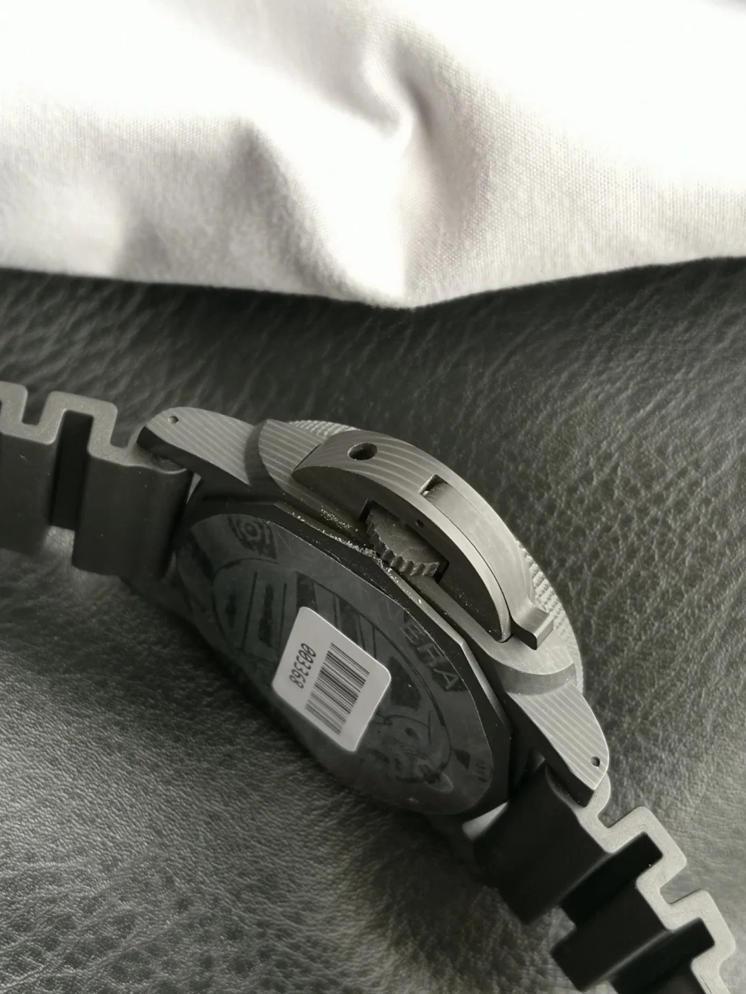 Panerai Submersible Luna Rossa Uhr PAM01039