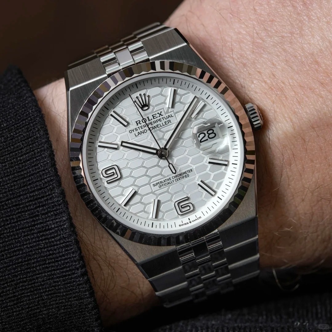 ランドドゥエラー 40  オイスター、40 mm、オイスタースチール＆ホワイトゴールド  リファレンス 127334