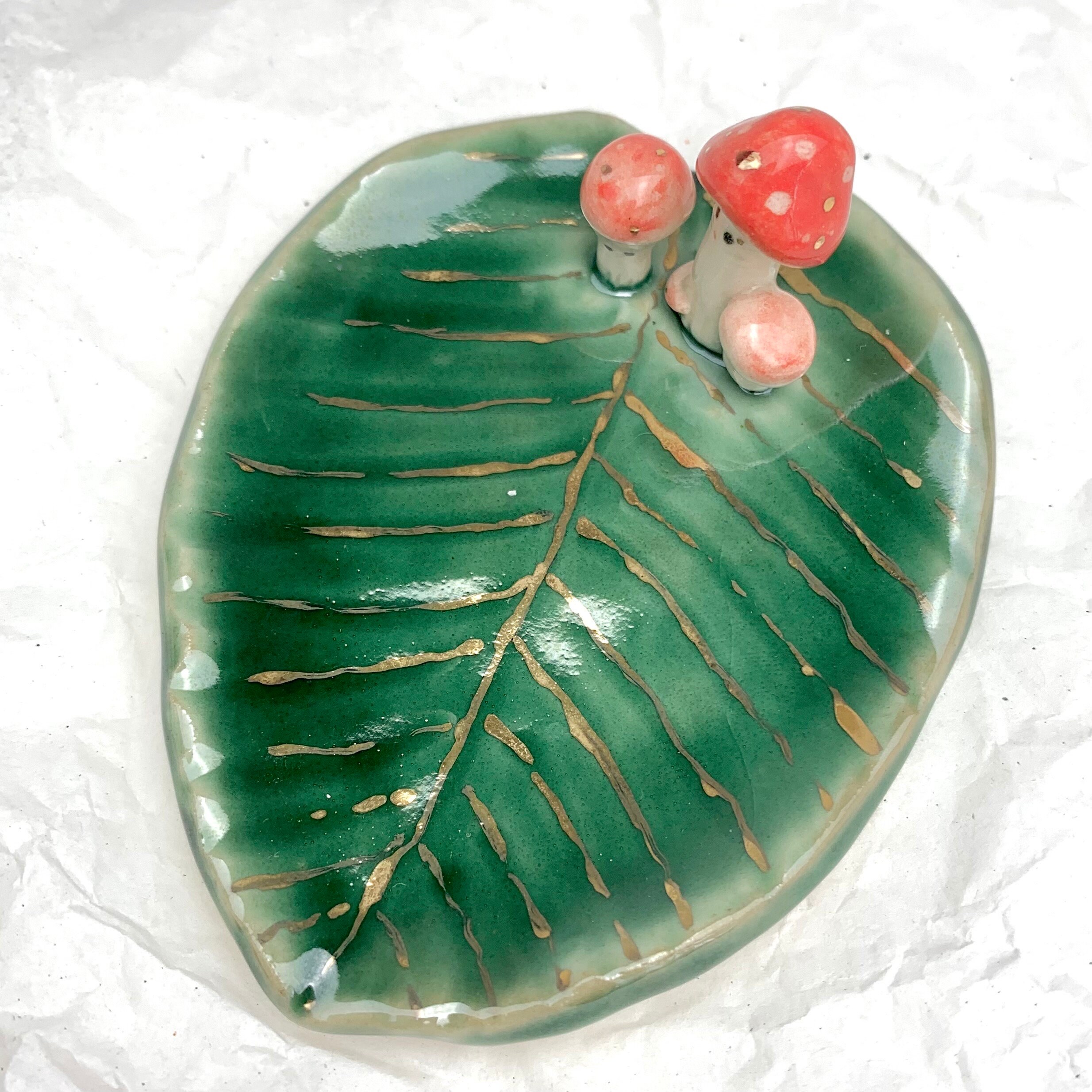 Ceramic Leaf Jewelry Dish Mushroom‑Accent Decorative Tray for Home Vanity Display