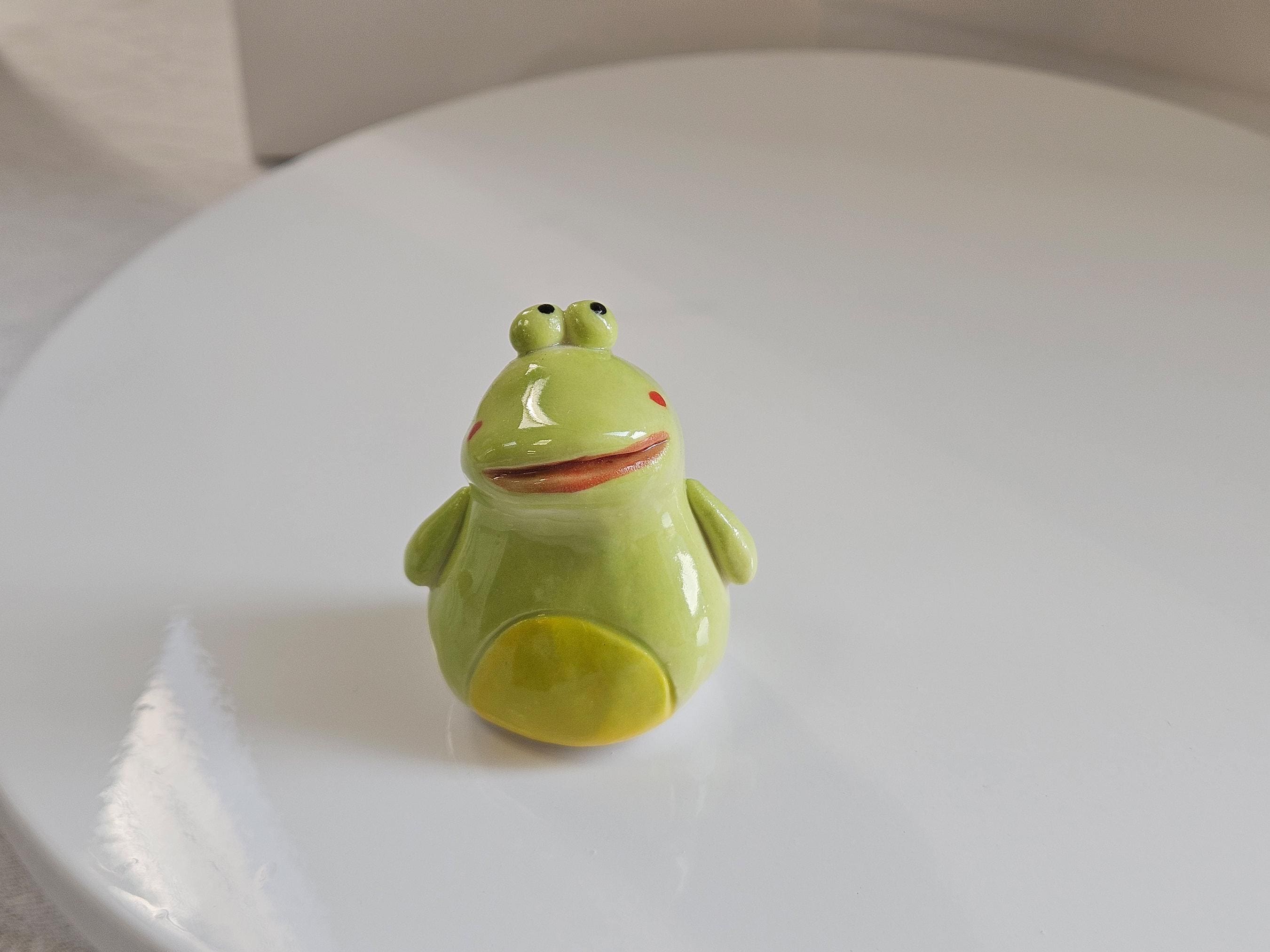 Ceramic Cream Green Glaze Figurine Layered Art Decor for Home Shelf Display